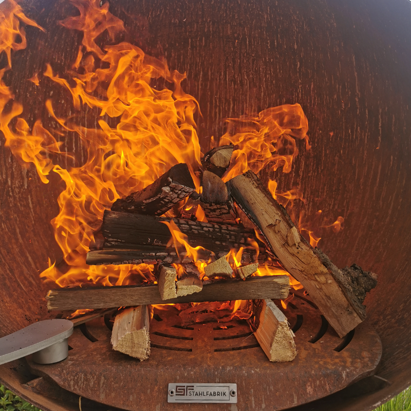 BBQ Grill «Aurora Flame» Edelrost-Deisgn